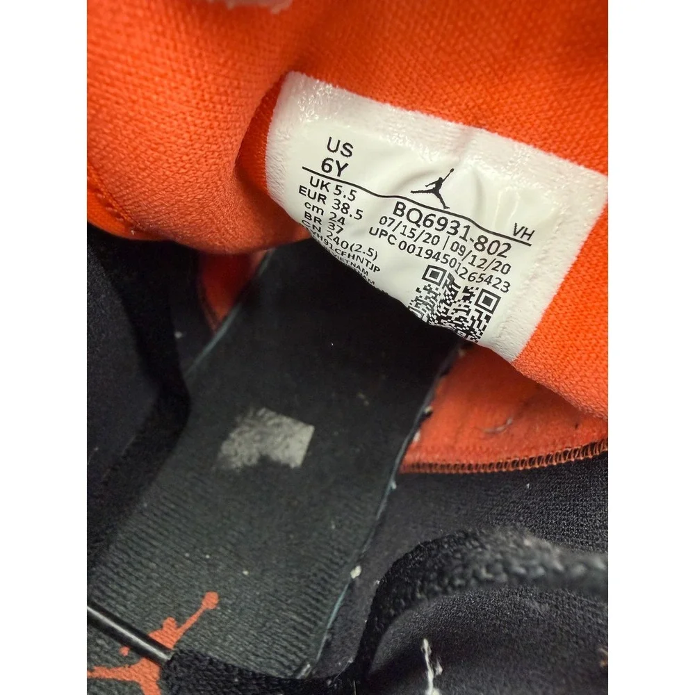 Air Jordan 1 Mid SE Turf Orange Patent Black White BQ6931-802 Mens 6Y